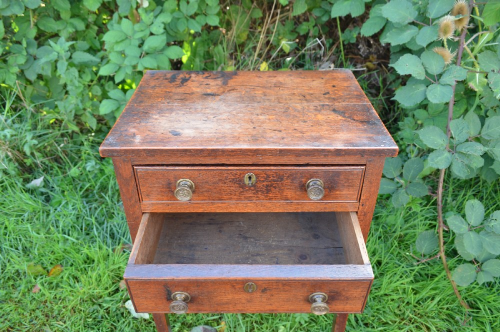 Fabulous 18th Century Oak Side Table with fitted drawer C1790 View VI