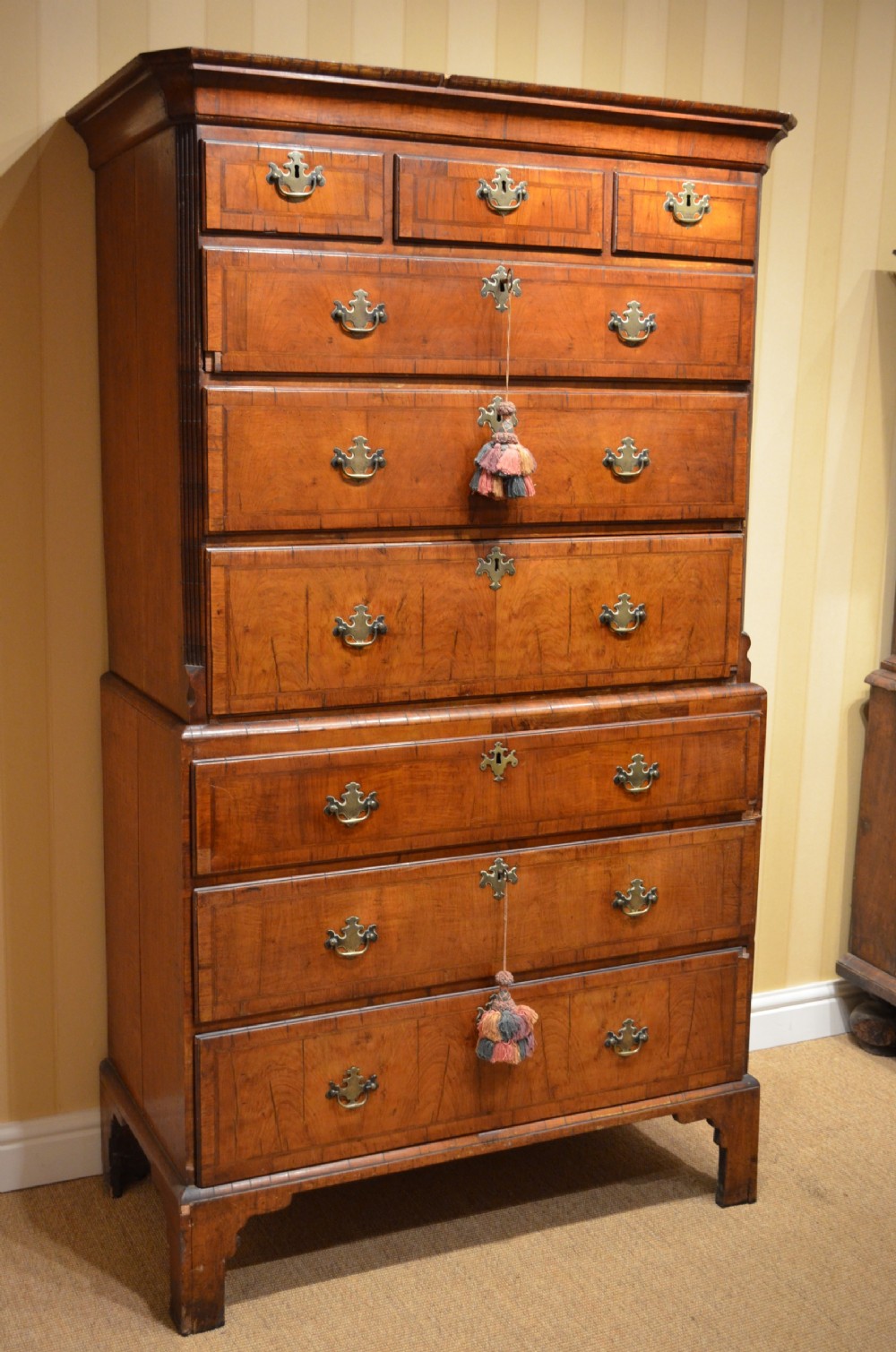 Early 18th Century Walnut Chest on Chest View IV