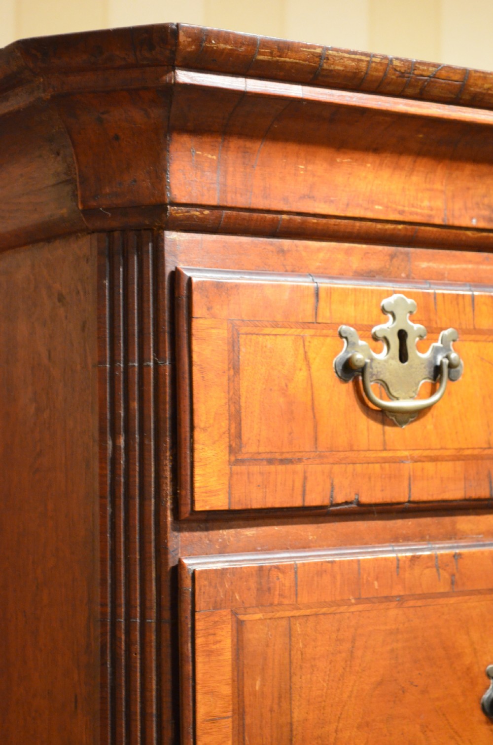 Early 18th Century Walnut Chest on Chest View VI