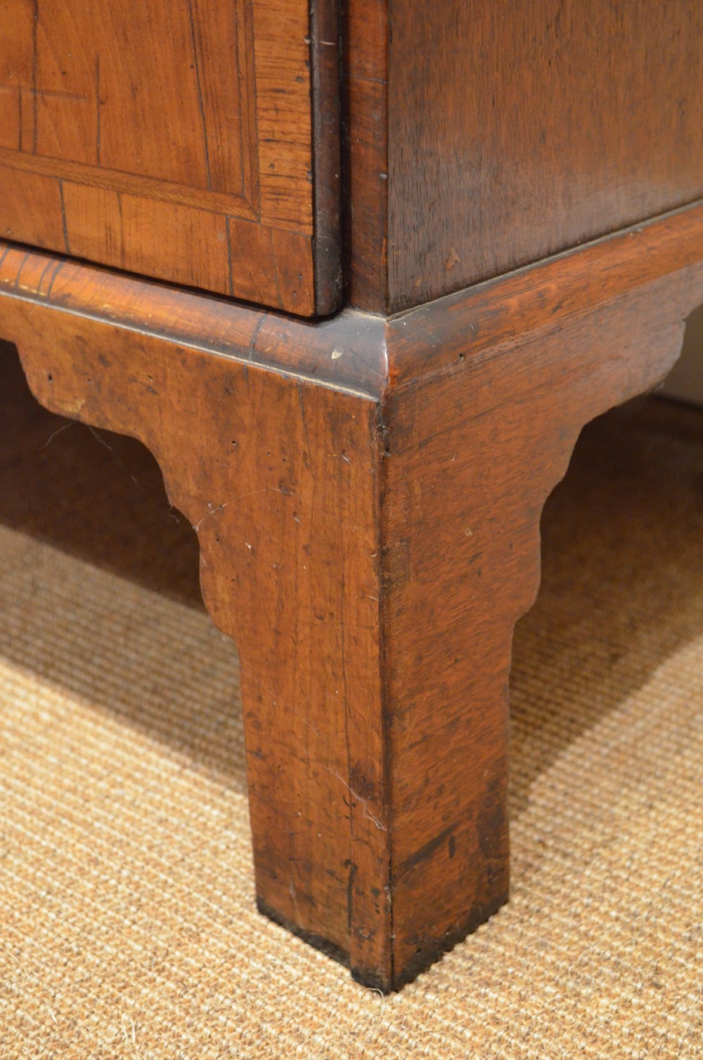 Early 18th Century Walnut Chest on Chest View IX
