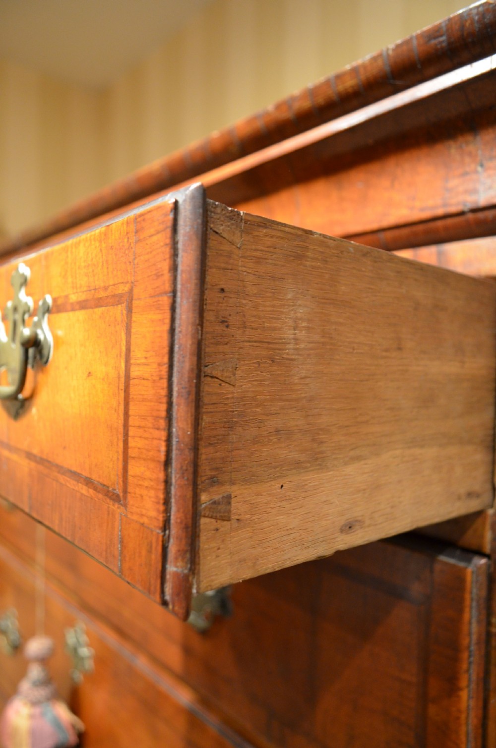 Early 18th Century Walnut Chest on Chest View XIX
