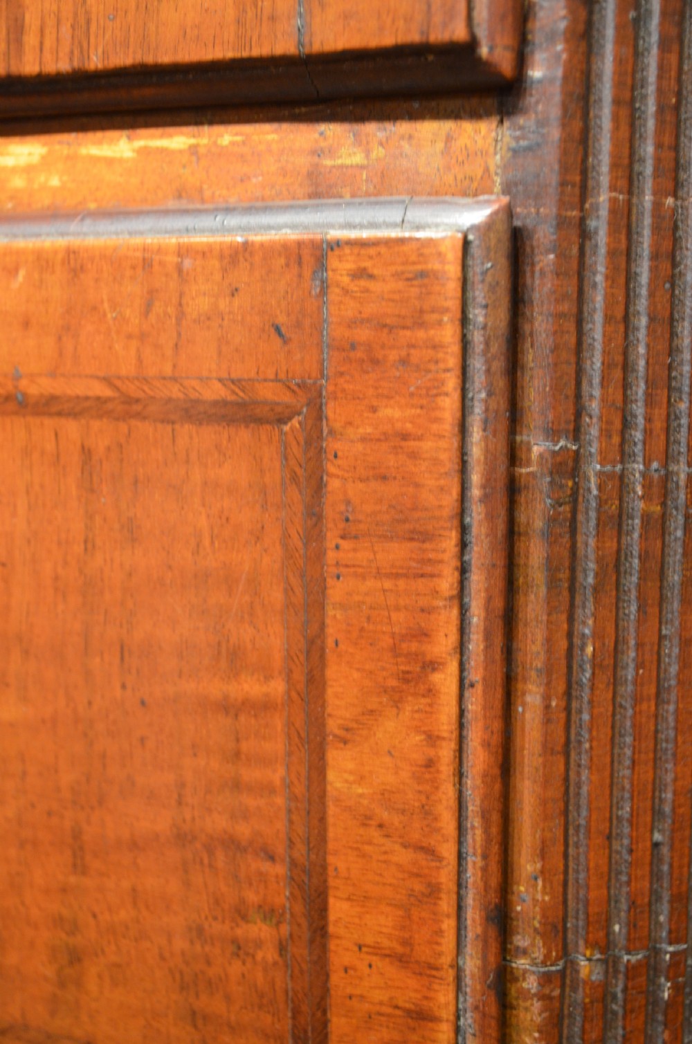 Early 18th Century Walnut Chest on Chest View XX