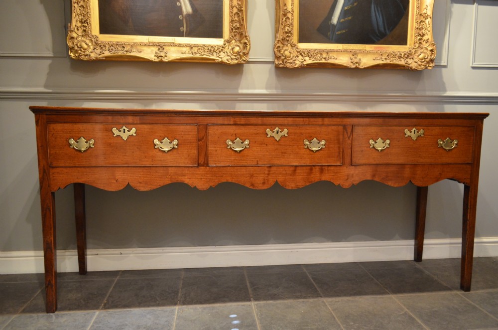 Georgian Three Drawer Elm Dresser Base with Great Co;lour