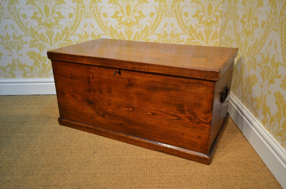 Beautiful  Mid 19th Century Elm Blanket Chest 