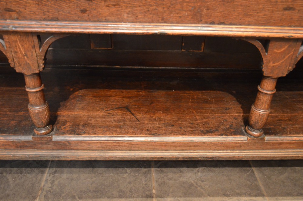 Beautiful 18th Century Oak Potboard Dresser Base View XIII