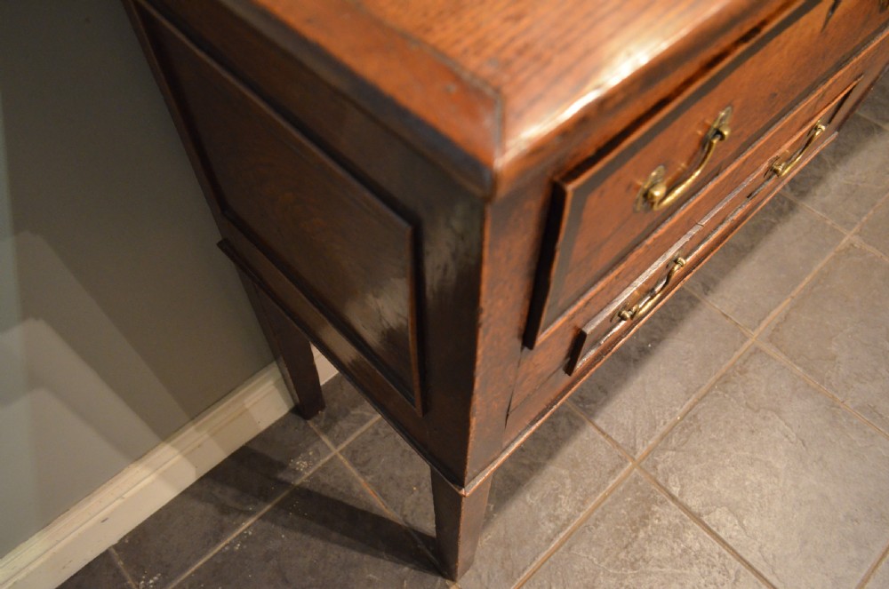 18th Century Oak Banded Dresser Base. View XVI
