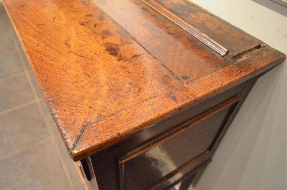 18th Century Oak Banded Dresser Base. View XVII
