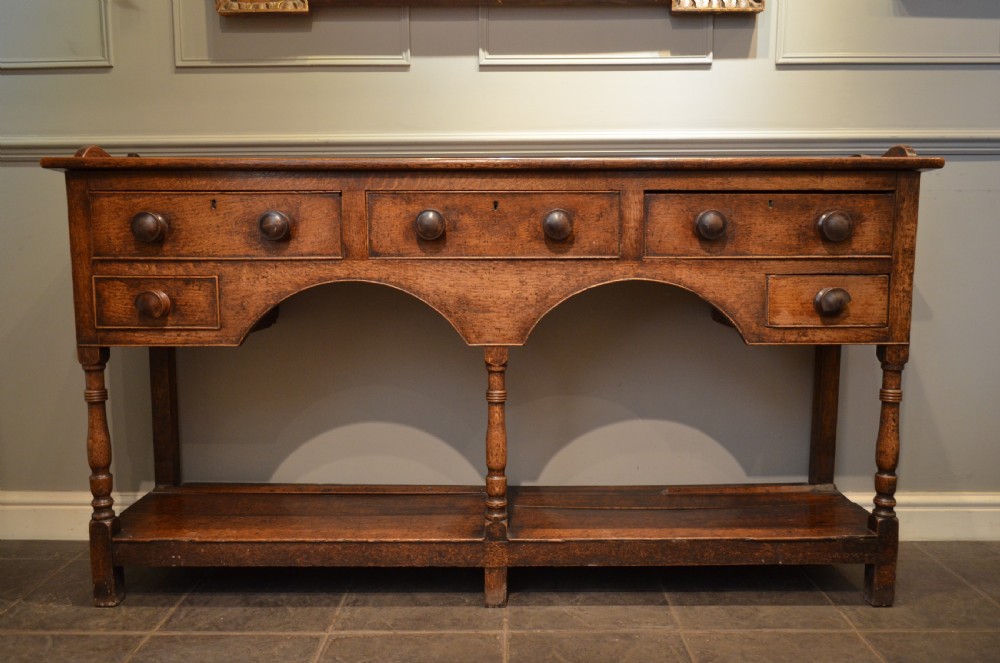 Beautiful Small Oak Pot Board Dresser 