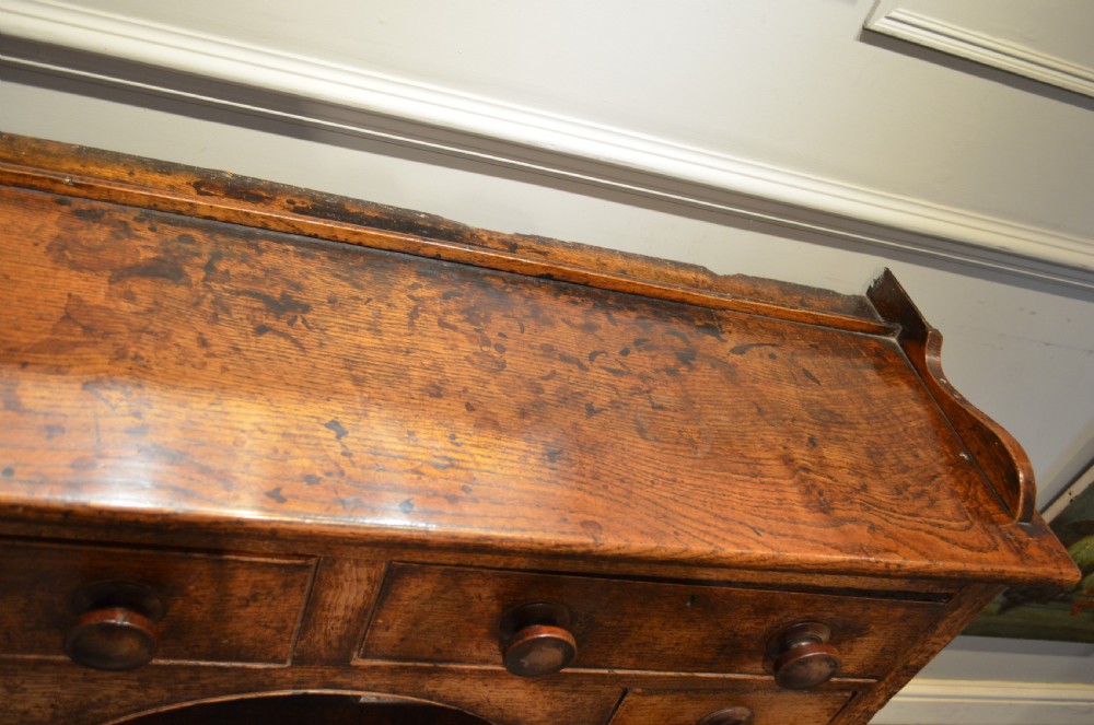 Beautiful Small Oak Pot Board Dresser  View IX