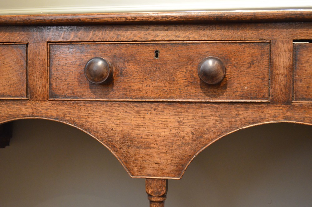 Beautiful Small Oak Pot Board Dresser  View XV