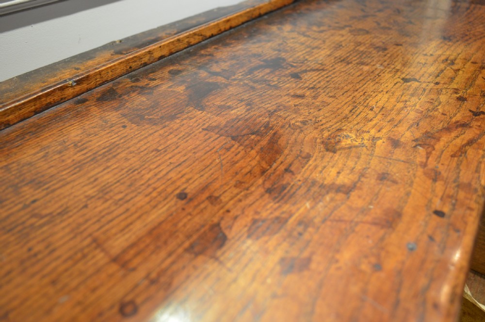 Beautiful Small Oak Pot Board Dresser  View XXIII