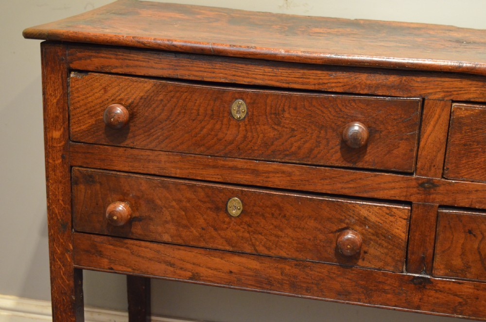 18TH CENTURY 6 DRAWER OAK AND ELM DRESSER BASE. View IX