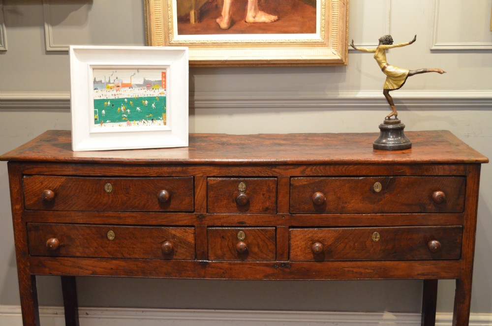 18TH CENTURY 6 DRAWER OAK AND ELM DRESSER BASE. View XVII