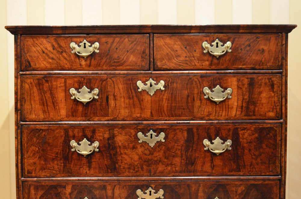 A Fine 18th Century Walnut Veneered Chest of Drawers View VI