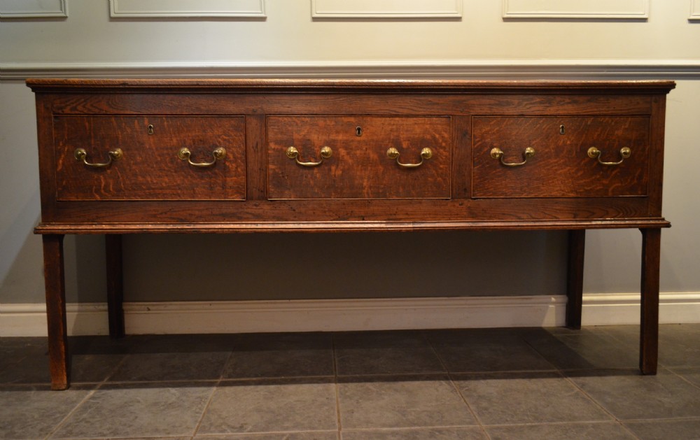 A Beautiful Georgian Oak Dresser Base. View XXII