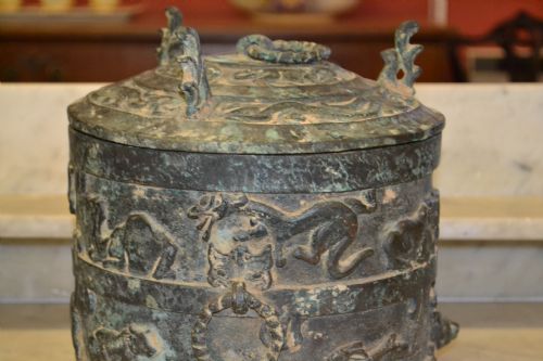 fig 1. Very Large 18th Century Chinese Bronze Lidded Pot, Raised Bear Feet, Ring Handles, Beautiful Decoration, c1780