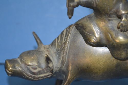 19TH CENTURY CHINESE BRONZE FIGURAL CENSER C1880 MAN ASTRIDE AN OX - ADDITIONAL PHOTO 2