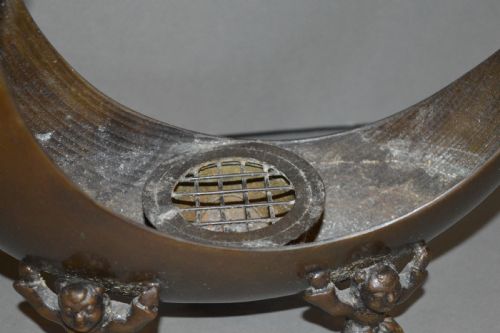 JAPANESE BRONZE INCENSE BURNER C 1920 UNUSUAL CRESCENT MOON SHAPE - ADDITIONAL PHOTO 2