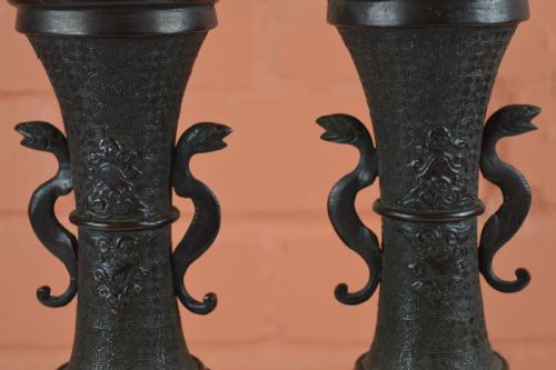 PAIR LARGE JAPANESE BRONZE VASES C1890 - ADDITIONAL PHOTO 9