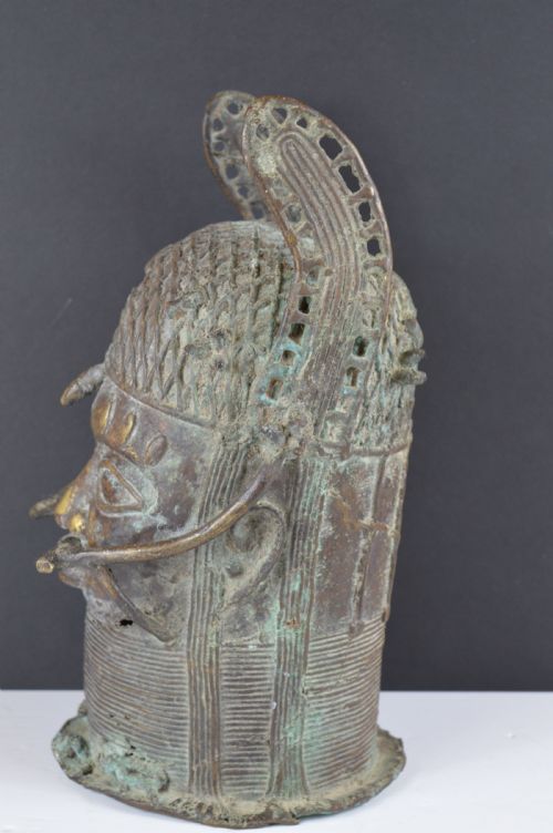 VERY LARGE AFRICAN BENIN BRONZE BUST C 1940 - ADDITIONAL PHOTO 5