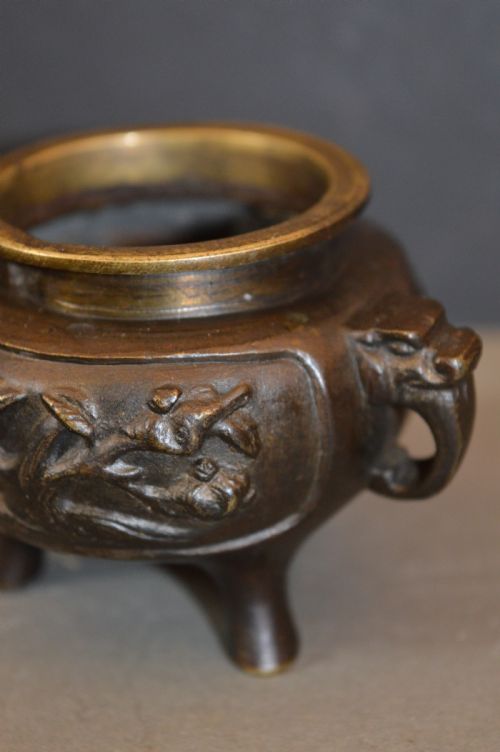 SMALL CHINESE BRONZE CENSERC1920 - ADDITIONAL PHOTO 3