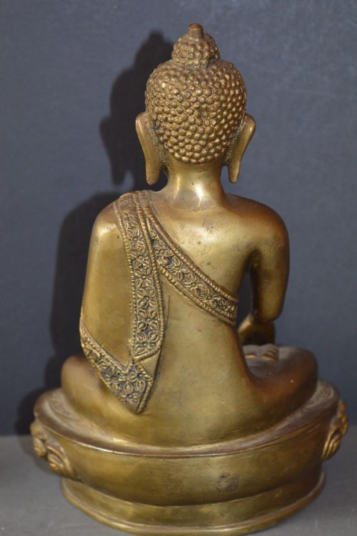 FINE TIBETAN BRONZE SEATED BUDDHAC1920 - ADDITIONAL PHOTO 5