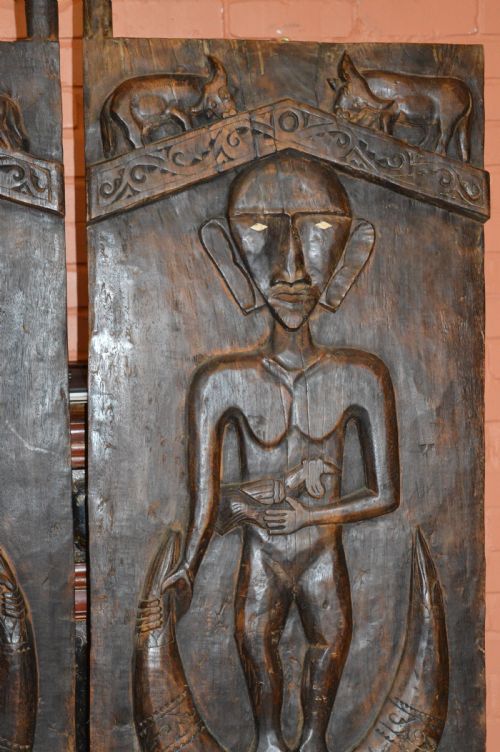 PAIR LARGE 5FT TORAJA SULAWESI CARVED TRIBAL DOORSC1850 - ADDITIONAL PHOTO 4