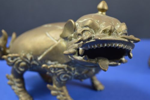 2 CHINESE BRONZE FOO DOG INCENSE BURNERS C 1820 - ADDITIONAL PHOTO 6