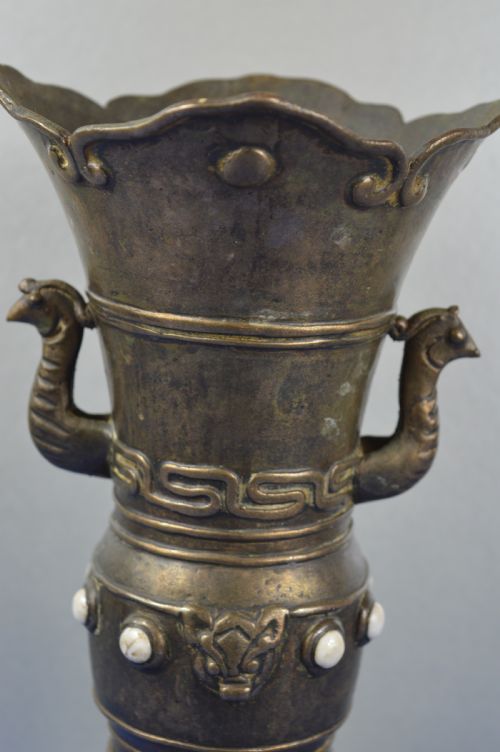 LARGE TIBETANNEPALESE BRONZE VASE C1880 - ADDITIONAL PHOTO 1