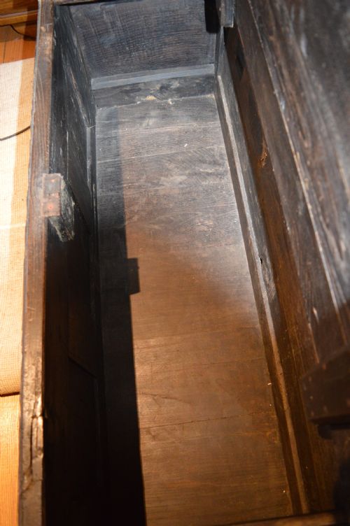 FINE 18TH CENTURY FLEMISH CARVED OAK SETTLE C1720 - ADDITIONAL PHOTO 12