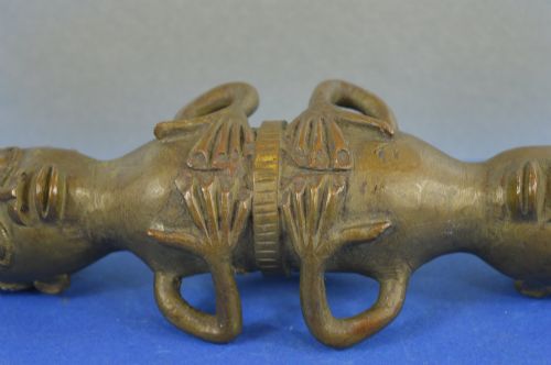 AFRICAN BENIN DOUBLE ENDED JANUS FORM BRONZE STATUE C1920 - ADDITIONAL PHOTO 5