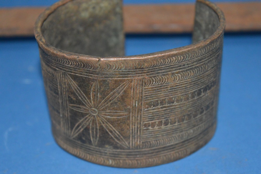 2 large 19th Century Cast Iron African Currency Pieces,Congo,c1890 (Pt Collection 21 Pieces) View III