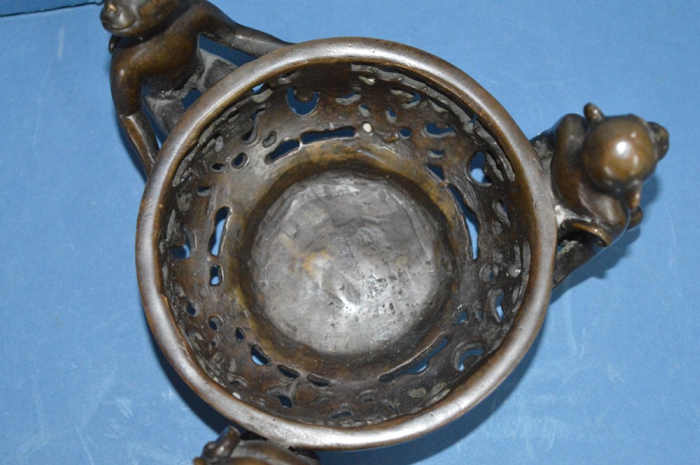 19th Century Japanese Bronze Bowl ,c1870,Figural Monkey Supports View IV