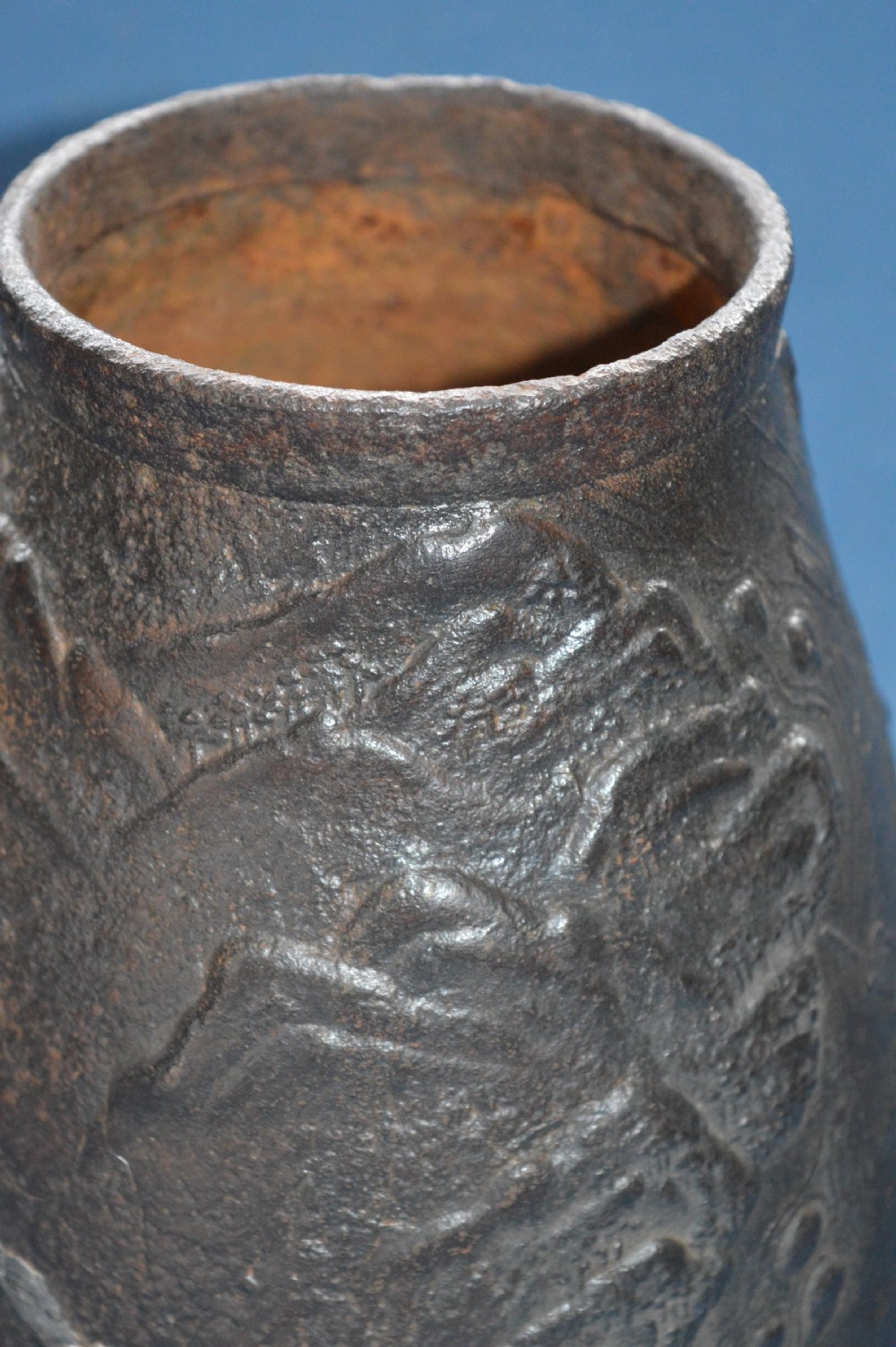 Large Heavy (3kg) 19th Century Japanese Cast Iron Vase,c1880 View VII