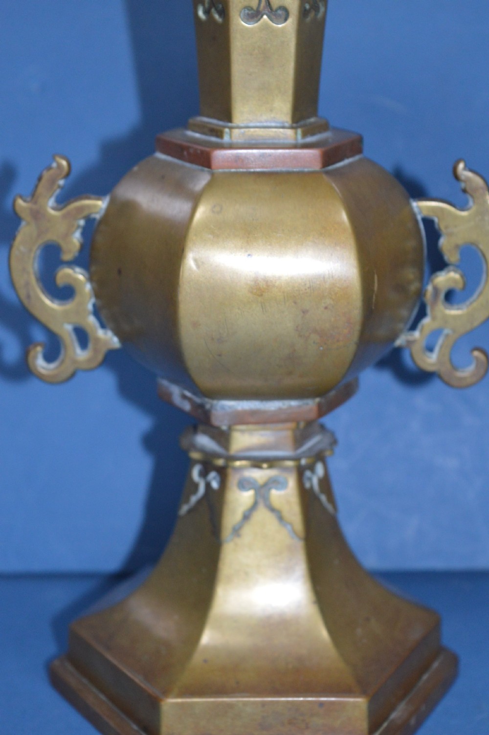 Pair Large (2.7 kg) 19th Century Chinese Bronze Vases,c1880 View III