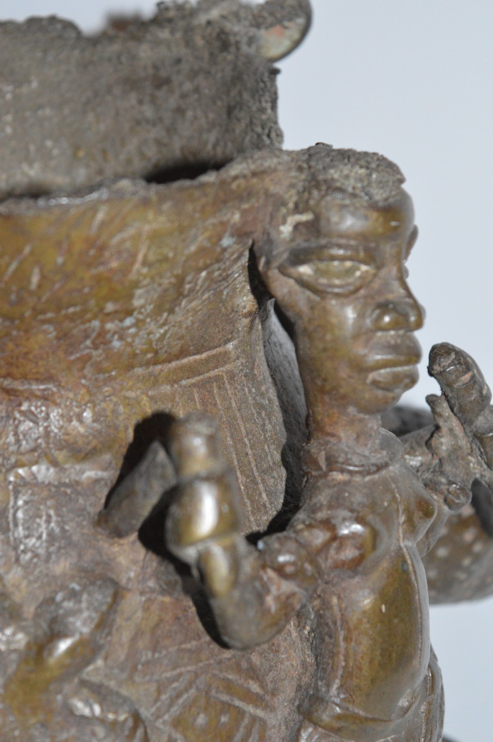 Large African Tribal Bronze Ceremonial Pot, c 1890 View VIII