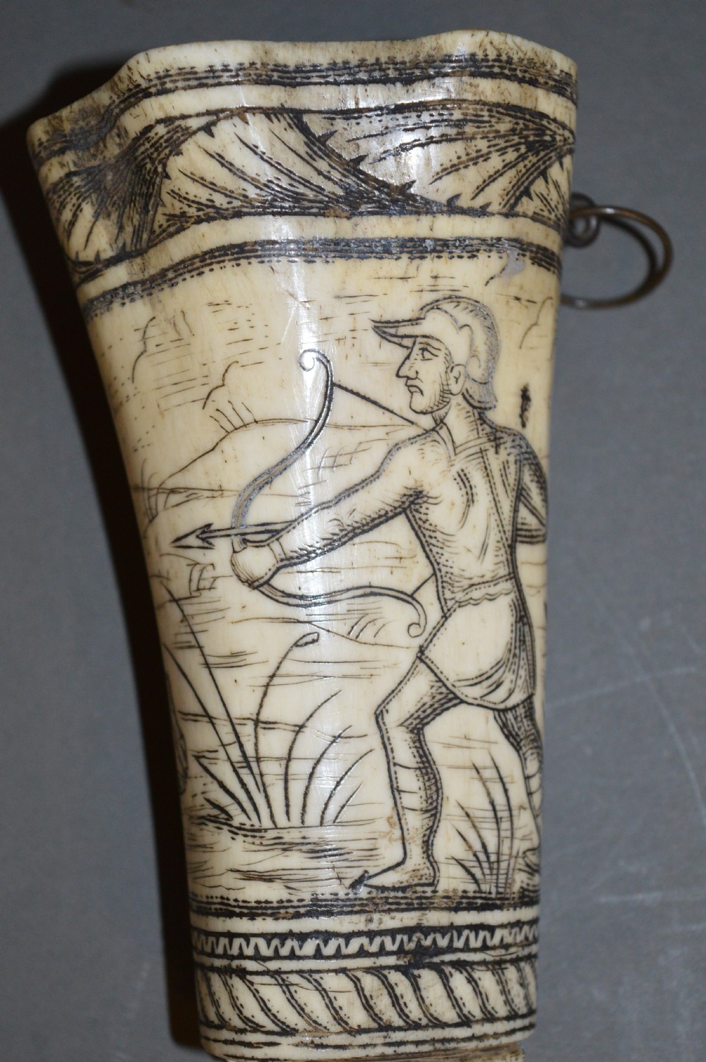 18th Century Bone Hunting Powder Flask , c 1780. Scrimshaw Decoration. View IX