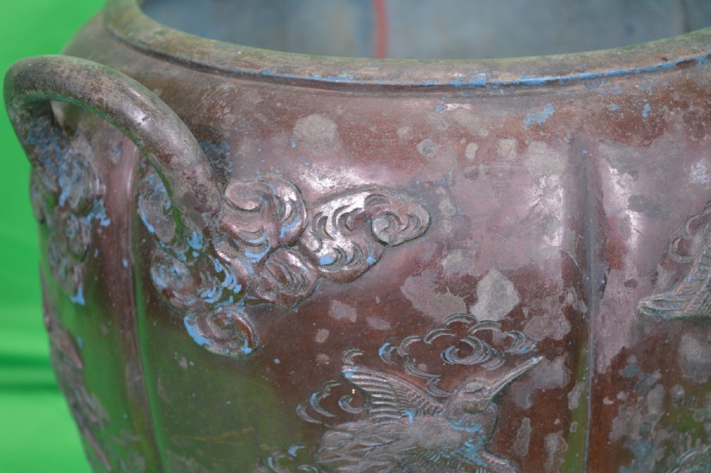 Huge (6 kg) Japanese Bronze Jardinière, c1790 View VI