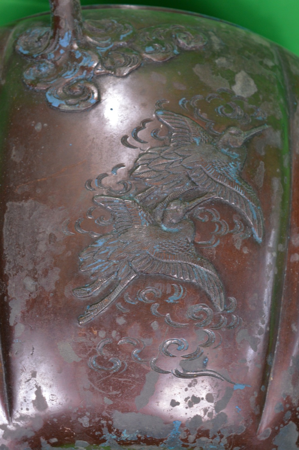 Huge (6 kg) Japanese Bronze Jardinière, c1790 View X