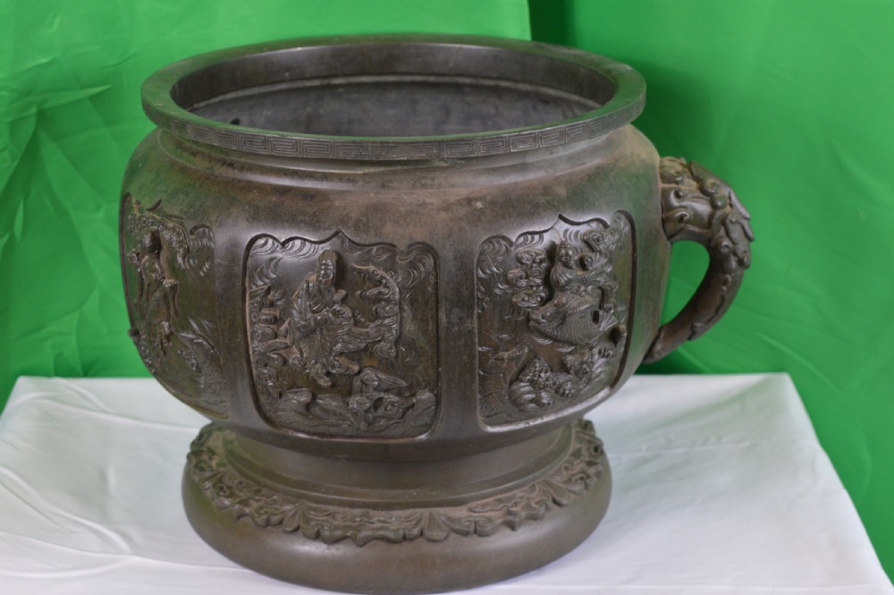 Huge (11kg) Chinese Bronze Bowl, c1790