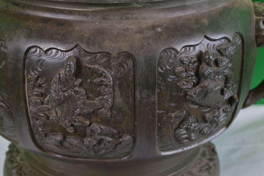 Huge (11kg) Chinese Bronze Bowl, c1790 View II
