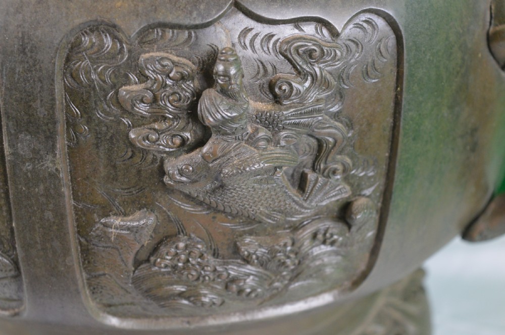 Huge (11kg) Chinese Bronze Bowl, c1790 View IV