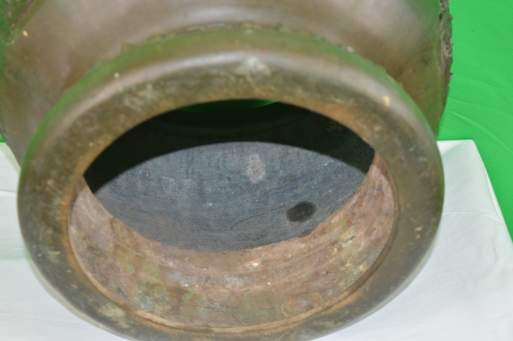 Huge (11kg) Chinese Bronze Bowl, c1790 View XI