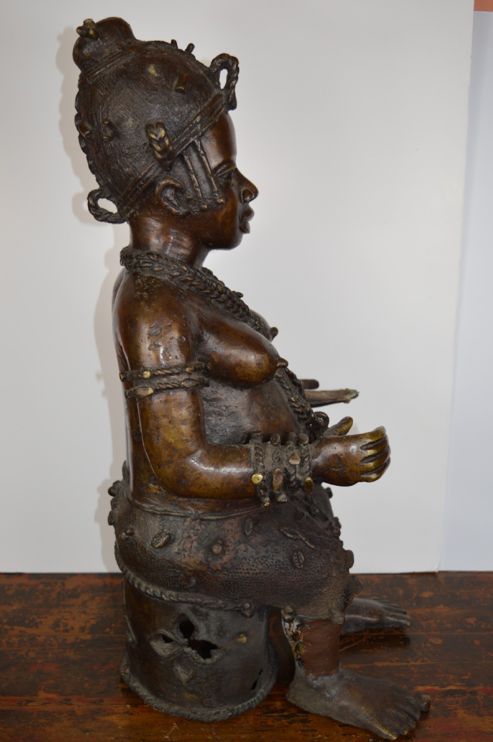 Large (25kg) African Bronze Maternity Statue, c1920 View IX