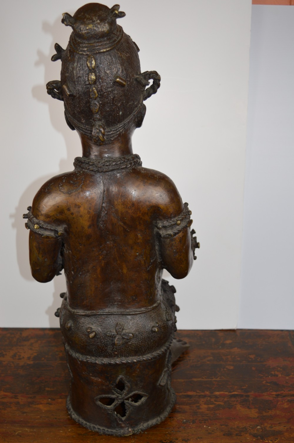 Large (25kg) African Bronze Maternity Statue, c1920 View X