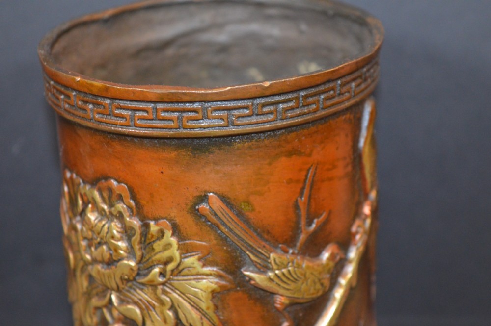 Large (1kg) Chinese Bronze Brush Pot, c1870 View III