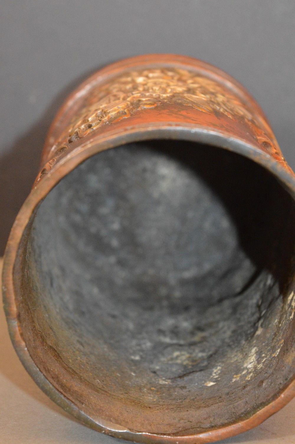 Large (1kg) Chinese Bronze Brush Pot, c1870 View VII