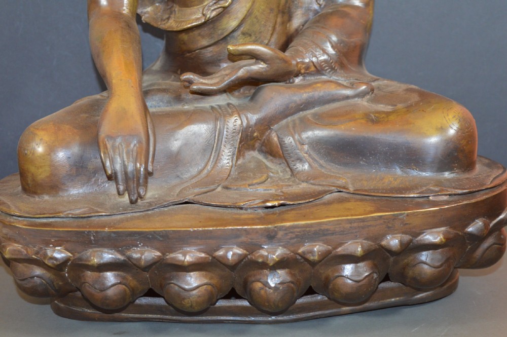 Large (10kg) Tibetan Bronze Buddha, c1890 View VII
