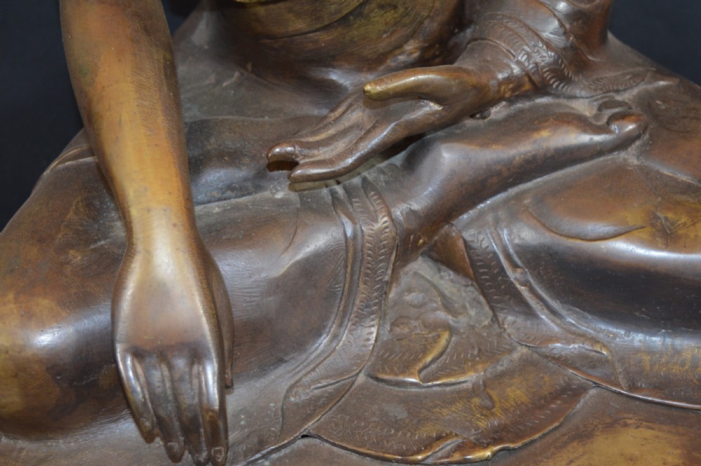 Large (10kg) Tibetan Bronze Buddha, c1890 View VIII
