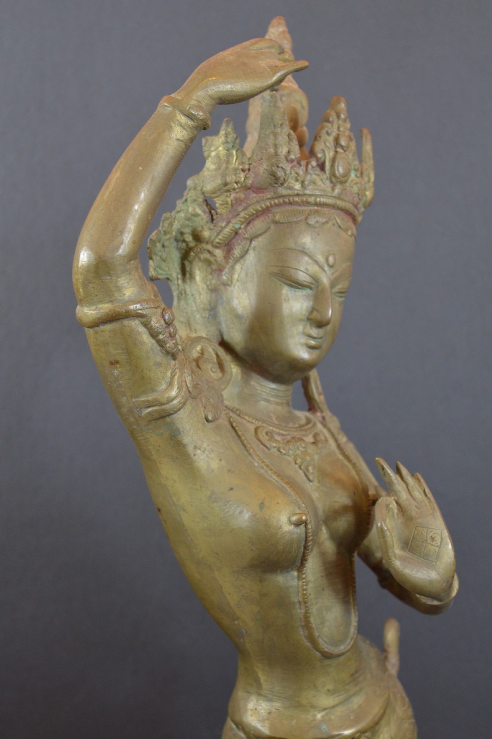 Large (56cm) Tibetan Bronze Goddess Tara, c1890 View VIII